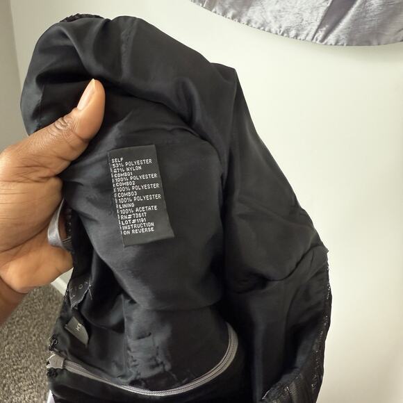 Milla Bell Prom Dress Gray Silver Black Lace Vampy Goth Gown Size 8 Fit Flare - Picture 8 of 9